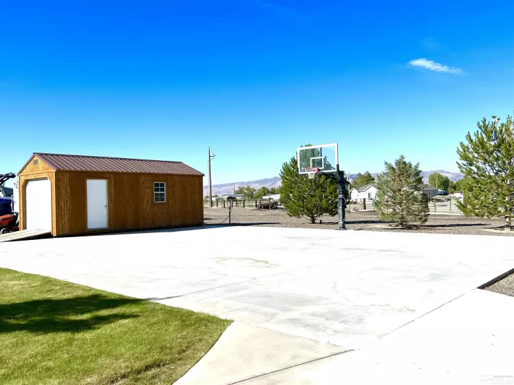 360 Jillian, Battle Mountain, Nevada 89820, 6 Bedrooms Bedrooms, ,4 BathroomsBathrooms,Residential,For Sale,Jillian,240006352