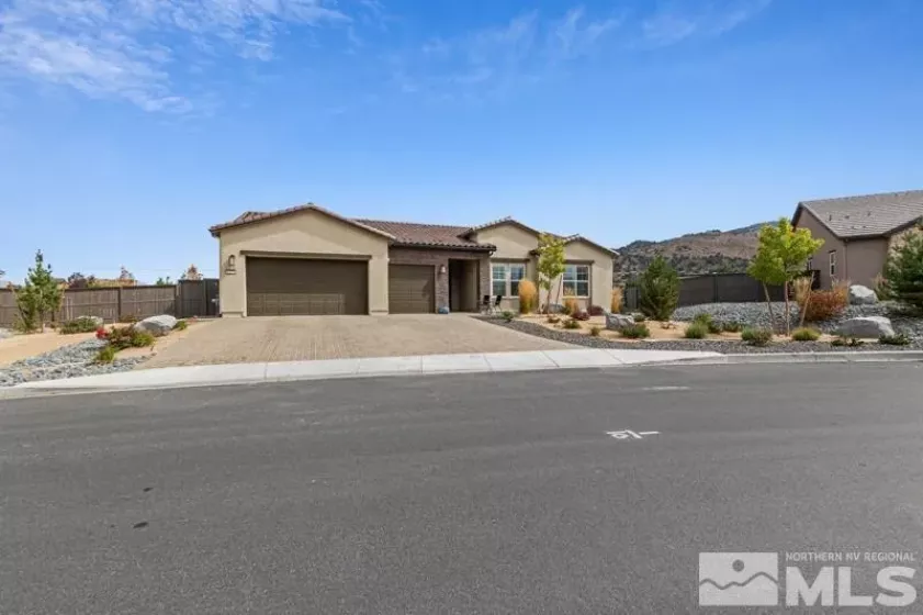 1273 Crawford Creek Drive, Reno, Nevada 89521, 4 Bedrooms Bedrooms, ,2 BathroomsBathrooms,Residential,For Sale,Crawford Creek Drive,240012170