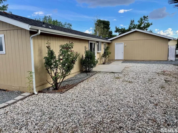 7660 Claridge Pointe Pkwy, Reno, Nevada 89506, 3 Bedrooms Bedrooms, ,2 BathroomsBathrooms,Residential,For Sale,Claridge Pointe Pkwy,240012142