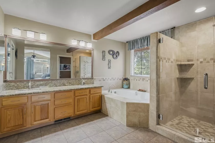 2480 Killington Dr., Reno, Nevada 89511, 4 Bedrooms Bedrooms, ,4 BathroomsBathrooms,Residential,For Sale,Killington Dr.,240012140