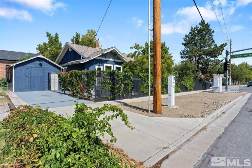 101 Keystone Avenue, Reno, Nevada 89503, 2 Bedrooms Bedrooms, ,1 BathroomBathrooms,Residential,For Sale,Keystone Avenue,240012135