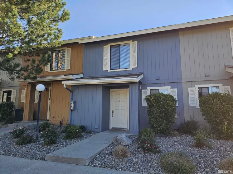 3230 Wedekind Rd, Sparks, Nevada 89431, 2 Bedrooms Bedrooms, ,2 BathroomsBathrooms,Residential,For Sale,Wedekind Rd,240012115