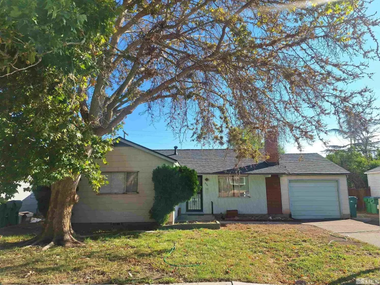 820 Ruby Ave., Reno, Nevada 89503, 3 Bedrooms Bedrooms, ,1 BathroomBathrooms,Residential,For Sale,Ruby Ave.,240004625