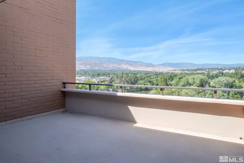 1200 Riverside Dr Unit 1248, Reno, Nevada 89503, 2 Bedrooms Bedrooms, ,2 BathroomsBathrooms,Residential,For Sale,Riverside Dr Unit 1248,240012270