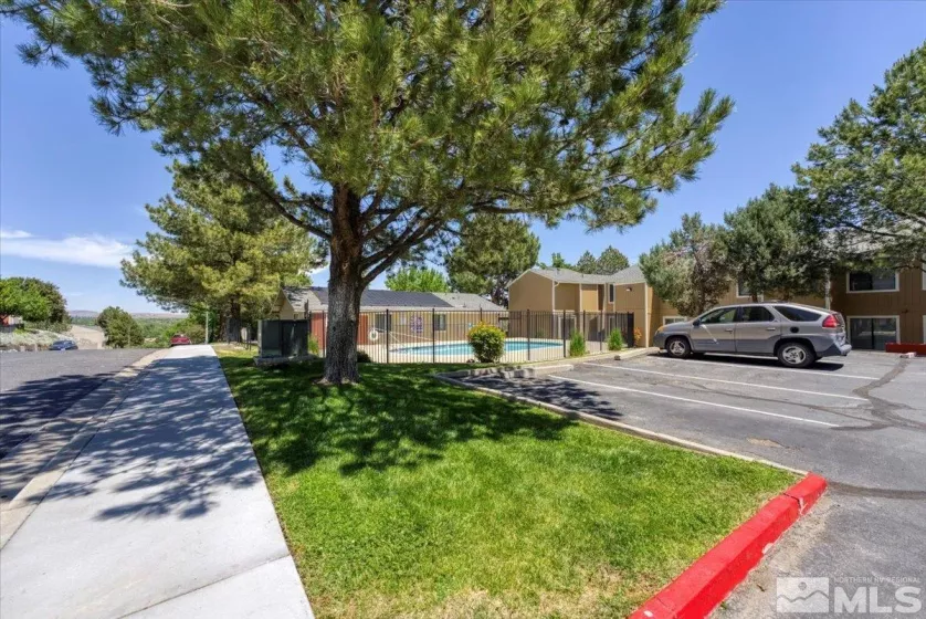 3890 Leonesio Drive, Reno, Nevada 89512, 2 Bedrooms Bedrooms, ,1 BathroomBathrooms,Residential,For Sale,Leonesio Drive,240012278