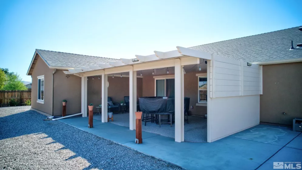 136 Oakmont, Dayton, Nevada 89403, 4 Bedrooms Bedrooms, ,3 BathroomsBathrooms,Residential,For Sale,Oakmont,240012298