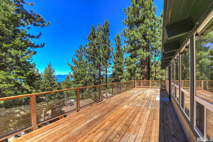 699 Lakeview Drive, Zephyr Cove, Nevada 89448, 3 Bedrooms Bedrooms, ,2 BathroomsBathrooms,Residential,For Sale,Lakeview Drive,240010399