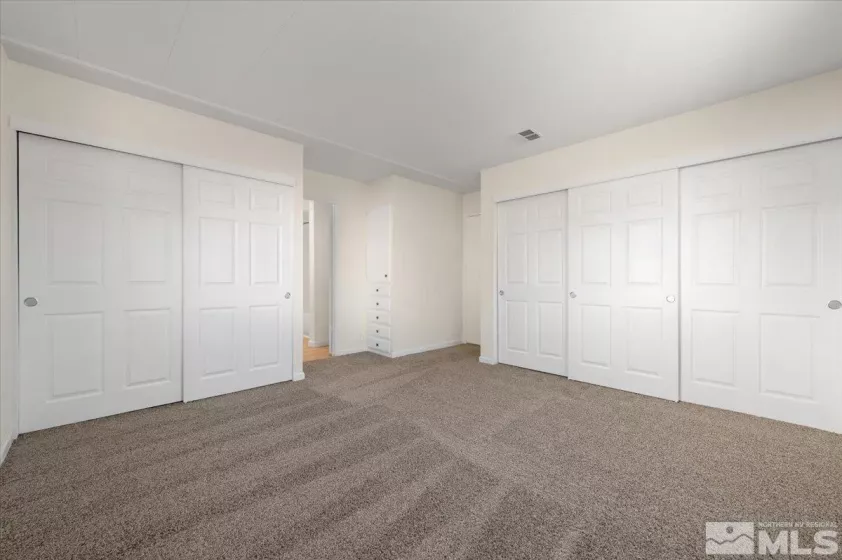 305 Taurus Cir, Reno, Nevada 89521, 2 Bedrooms Bedrooms, ,2 BathroomsBathrooms,Residential,For Sale,Taurus Cir,240012299