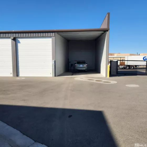 11440 Digital Drive, Sparks, Nevada 89411, ,Commercial Sale,For Sale Or Lease Option,Digital Drive,240012300