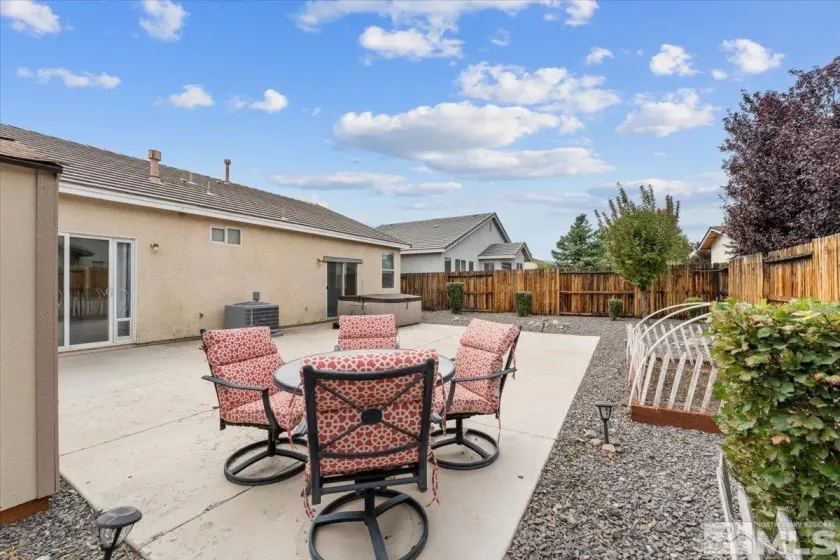 1789 Trek Trl, Reno, Nevada 89521, 3 Bedrooms Bedrooms, ,2 BathroomsBathrooms,Residential,For Sale,Trek Trl,240012247