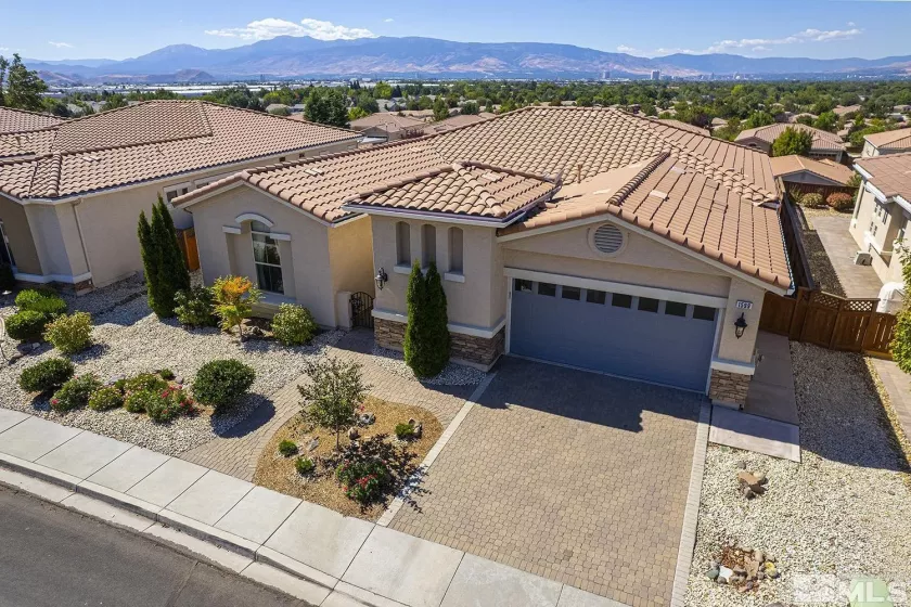 1599 Corleone Drive, Sparks, Nevada 89434, 2 Bedrooms Bedrooms, ,2 BathroomsBathrooms,Residential,For Sale,Corleone Drive,240012314