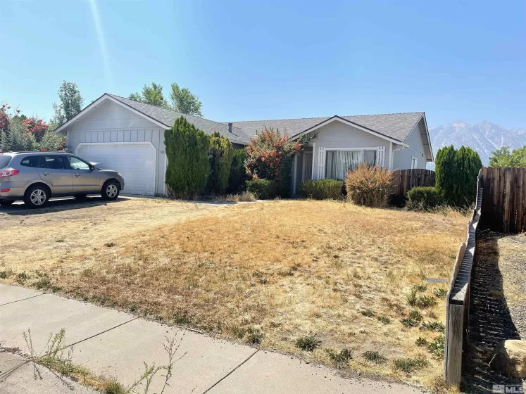 1333 Mary Jo, Gardnerville, Nevada 89460, 3 Bedrooms Bedrooms, ,2 BathroomsBathrooms,Residential,For Sale,Mary Jo,240012317