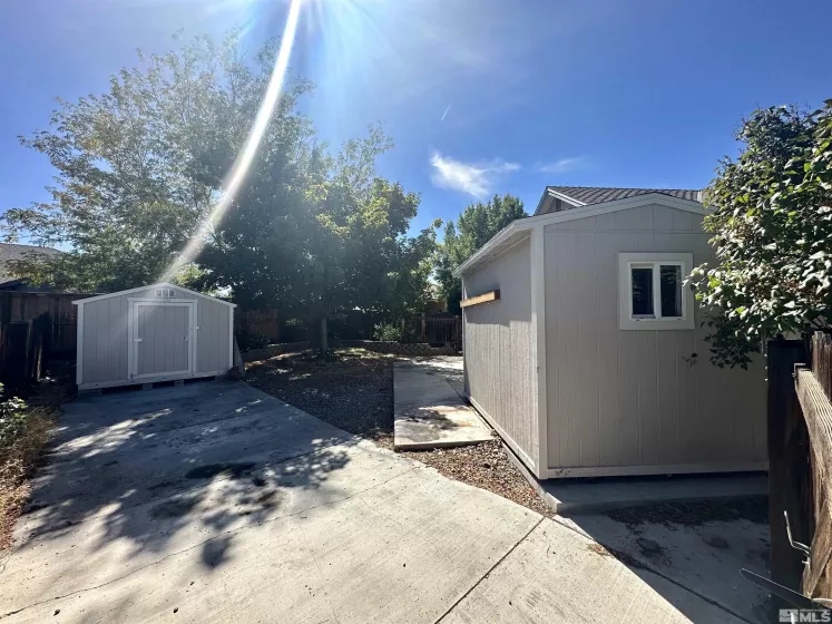 1217 Fieldgate Ct, Gardnerville, Nevada 89460, 3 Bedrooms Bedrooms, ,2 BathroomsBathrooms,Residential,For Sale,Fieldgate Ct,240012318