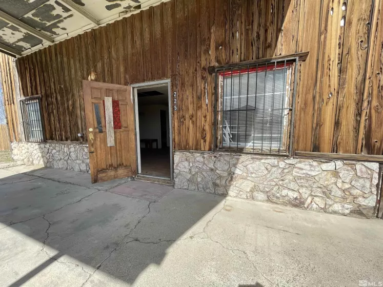 225 US HWY 40, Golconda, Nevada 89414, 3 Bedrooms Bedrooms, ,1 BathroomBathrooms,Residential,For Sale,US HWY 40,240003092