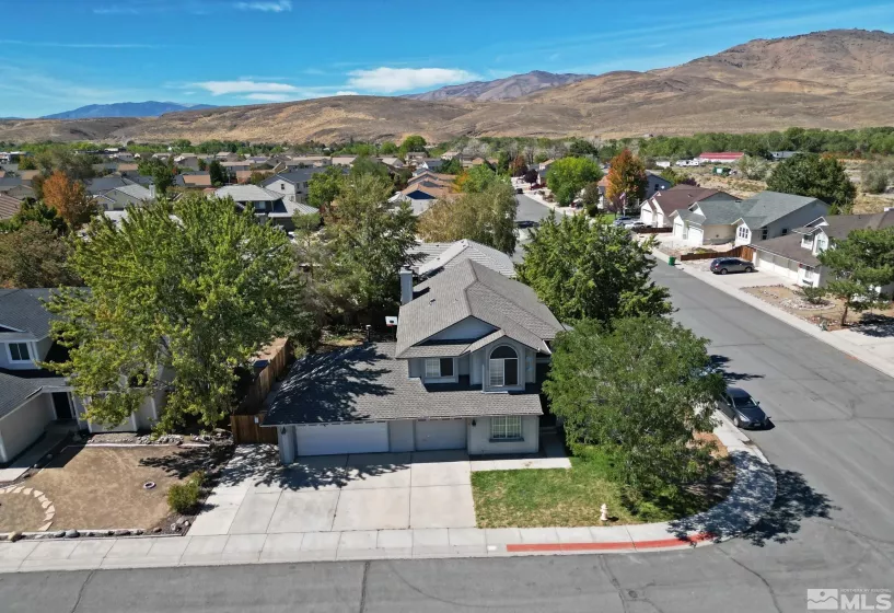 634 Boulder Cir, Dayton, Nevada 89403, 3 Bedrooms Bedrooms, ,3 BathroomsBathrooms,Residential,For Sale,Boulder Cir,240012338