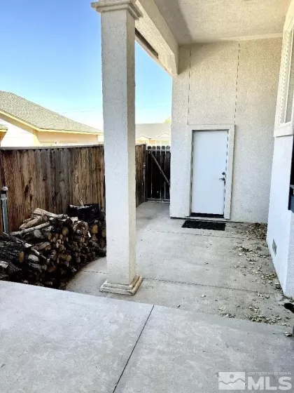 627 Wedge Ln, Fernley, Nevada 89408, 3 Bedrooms Bedrooms, ,2 BathroomsBathrooms,Residential,For Sale,Wedge Ln,240012334