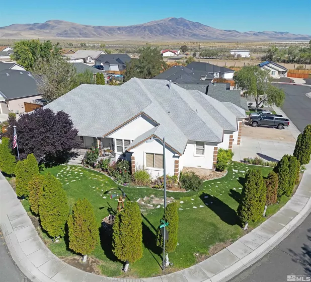 627 Wedge Ln, Fernley, Nevada 89408, 3 Bedrooms Bedrooms, ,2 BathroomsBathrooms,Residential,For Sale,Wedge Ln,240012334