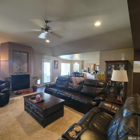 627 Wedge Ln, Fernley, Nevada 89408, 3 Bedrooms Bedrooms, ,2 BathroomsBathrooms,Residential,For Sale,Wedge Ln,240012334