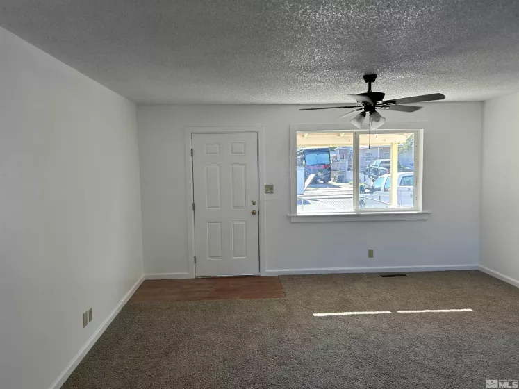 135 Birch Street, Hawthorne, Nevada 89415, 3 Bedrooms Bedrooms, ,1 BathroomBathrooms,Residential,For Sale,Birch Street,240010405