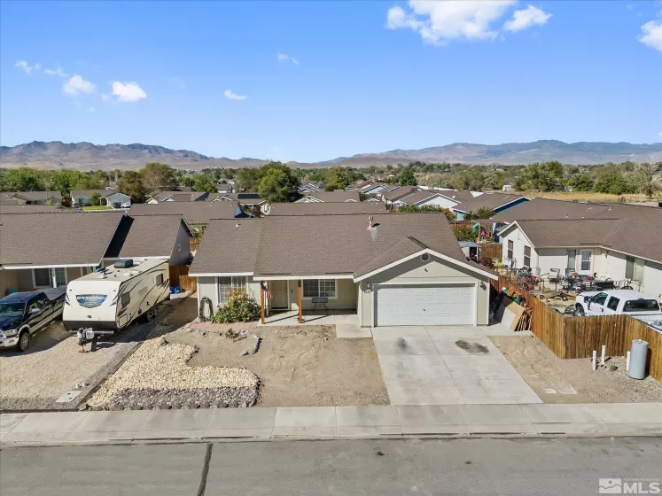 1537 Wrangler Ln, Fernley, Nevada 89408, 3 Bedrooms Bedrooms, ,2 BathroomsBathrooms,Residential,For Sale,Wrangler Ln,240012354