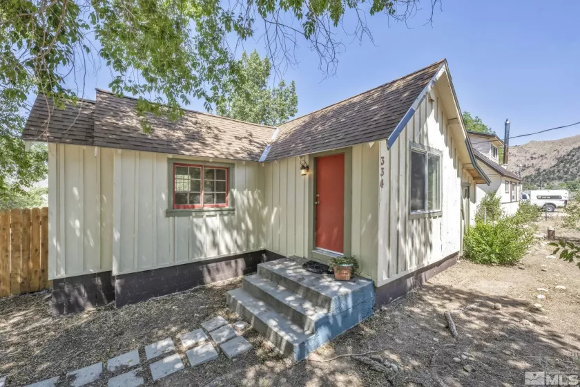 330 Meadow Drive, Coleville, Ca, California 96107, 3 Bedrooms Bedrooms, ,2 BathroomsBathrooms,Residential,For Sale,Meadow Drive,240012359