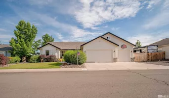 1270 Sierra Vista Dr, Gardnerville, Nevada 89460, 4 Bedrooms Bedrooms, ,2 BathroomsBathrooms,Residential,For Sale,Sierra Vista Dr,240012356