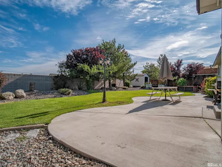 1270 Sierra Vista Dr, Gardnerville, Nevada 89460, 4 Bedrooms Bedrooms, ,2 BathroomsBathrooms,Residential,For Sale,Sierra Vista Dr,240012356