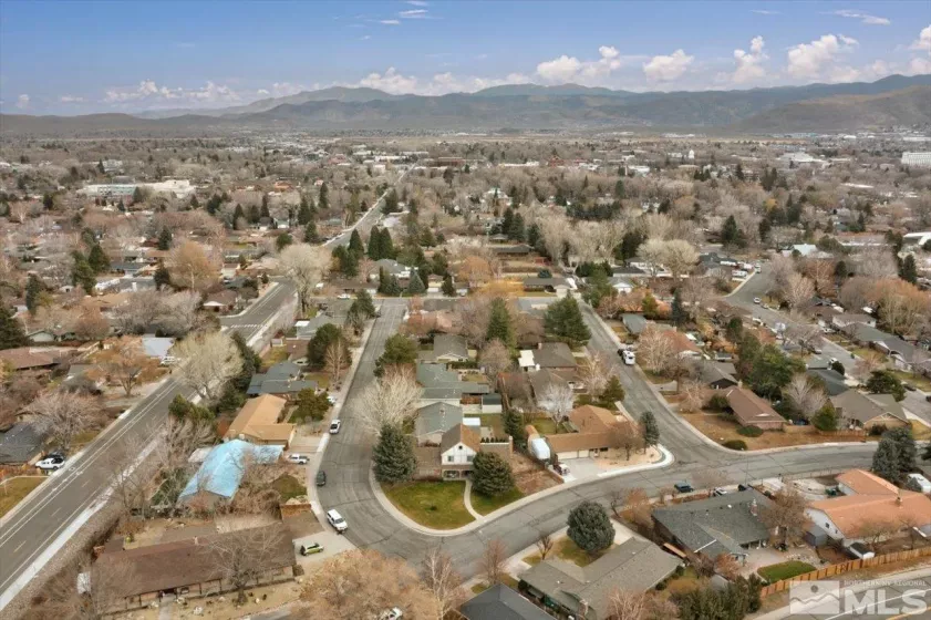 609 Bunker Hill, Carson City, Nevada 89703, 3 Bedrooms Bedrooms, ,2 BathroomsBathrooms,Residential,For Sale,Bunker Hill,230014306