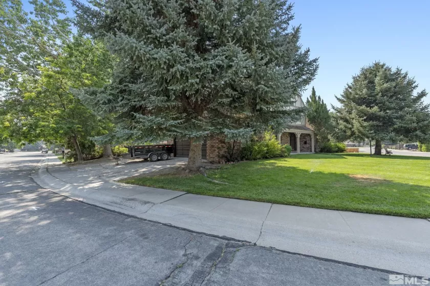 609 Bunker Hill, Carson City, Nevada 89703, 3 Bedrooms Bedrooms, ,2 BathroomsBathrooms,Residential,For Sale,Bunker Hill,230014306