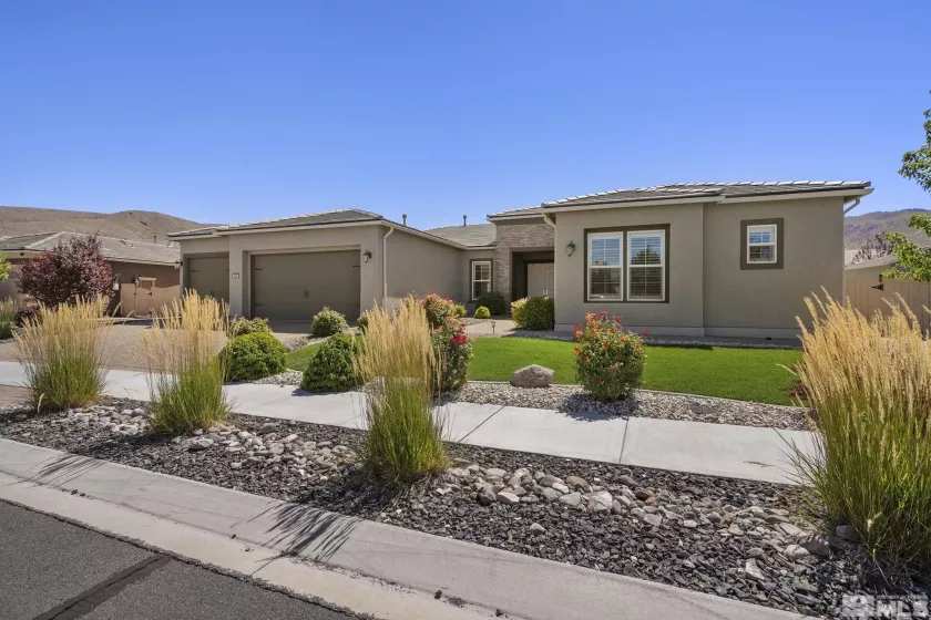 9820 Firefoot Lane, Reno, Nevada 89521, 4 Bedrooms Bedrooms, ,3 BathroomsBathrooms,Residential,For Sale,Firefoot Lane,240010662