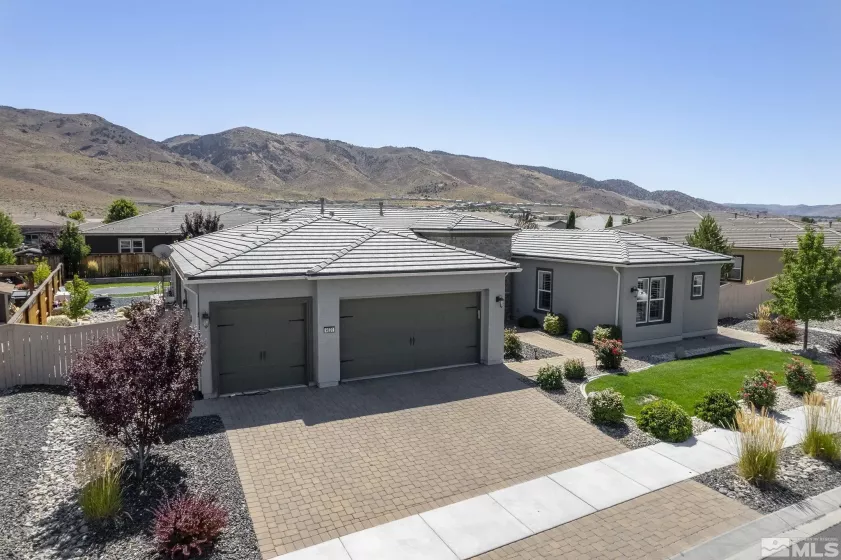 9820 Firefoot Lane, Reno, Nevada 89521, 4 Bedrooms Bedrooms, ,3 BathroomsBathrooms,Residential,For Sale,Firefoot Lane,240010662