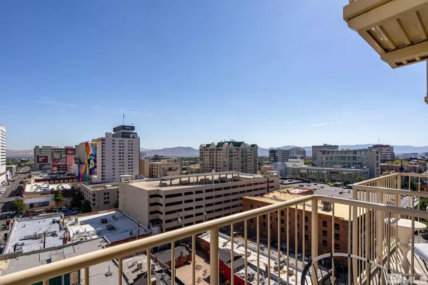 200 W 2nd St, Reno, Nevada 89501, 1 Bedroom Bedrooms, ,1 BathroomBathrooms,Residential,For Sale,W 2nd St,240012440