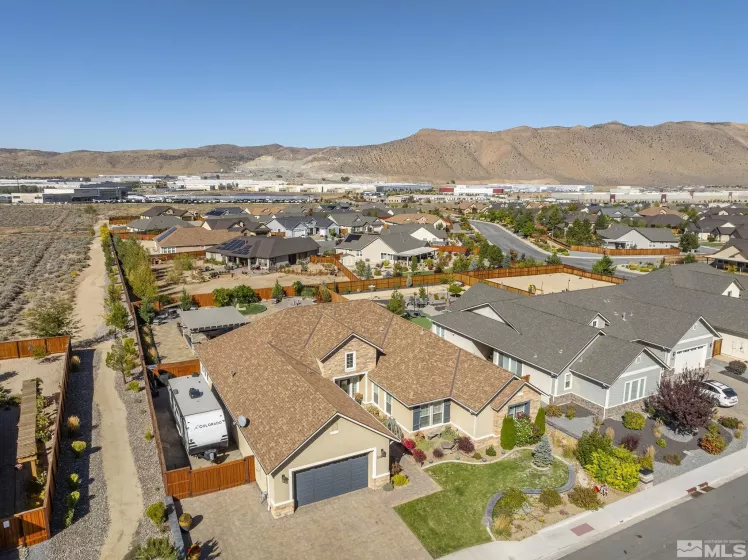 11681 Hacienda Ridge Way, Sparks, Nevada 89441, 3 Bedrooms Bedrooms, ,2 BathroomsBathrooms,Residential,For Sale,Hacienda Ridge Way,240012441