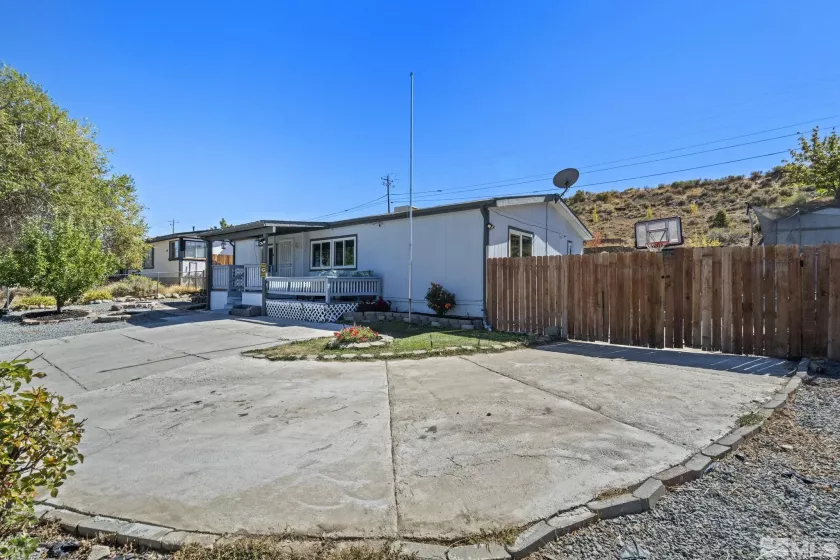 1480 Kate Lane, Reno, Nevada 89506, 3 Bedrooms Bedrooms, ,2 BathroomsBathrooms,Residential,For Sale,Kate Lane,240012460