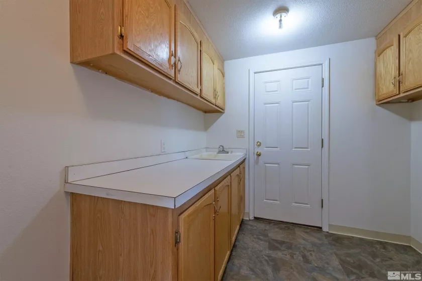 381 Wagon Wheel, Dayton, Nevada 89403, 3 Bedrooms Bedrooms, ,2 BathroomsBathrooms,Residential,For Sale,Wagon Wheel,240012258