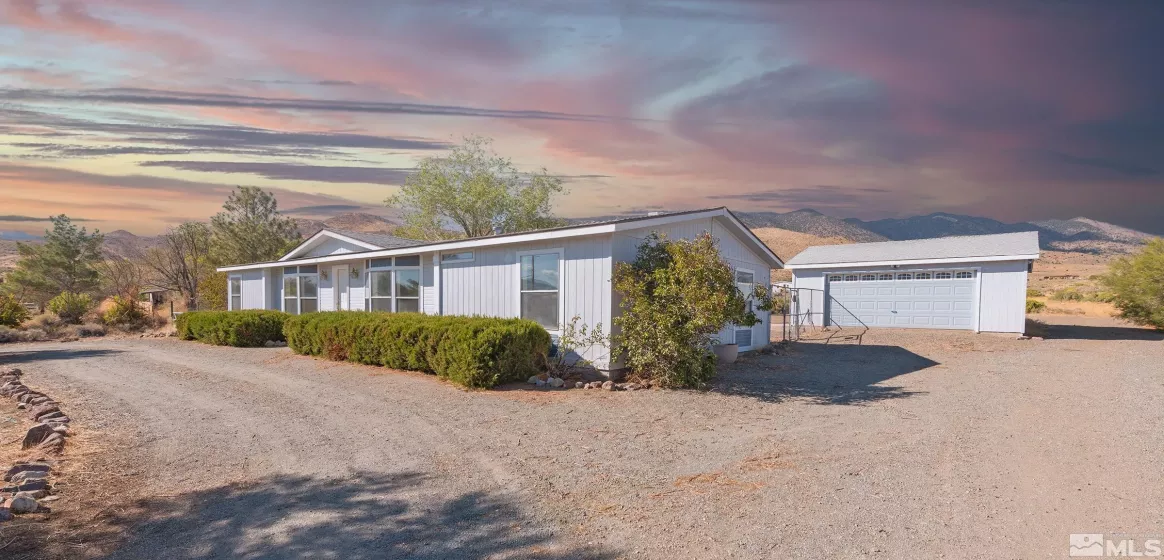 381 Wagon Wheel, Dayton, Nevada 89403, 3 Bedrooms Bedrooms, ,2 BathroomsBathrooms,Residential,For Sale,Wagon Wheel,240012258