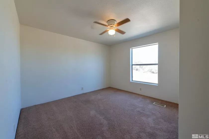 381 Wagon Wheel, Dayton, Nevada 89403, 3 Bedrooms Bedrooms, ,2 BathroomsBathrooms,Residential,For Sale,Wagon Wheel,240012258