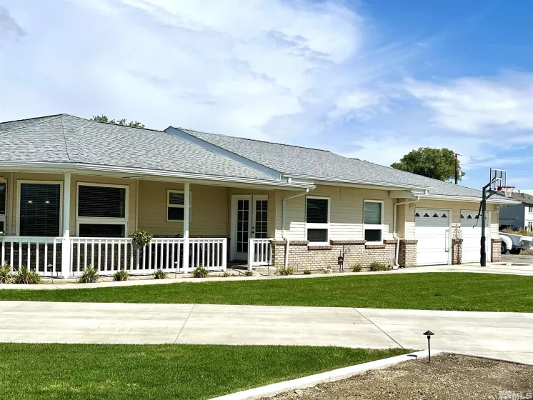 310 Mountain View St, Yerington, Nevada 89447, 3 Bedrooms Bedrooms, ,2 BathroomsBathrooms,Residential,For Sale,Mountain View St,240012501