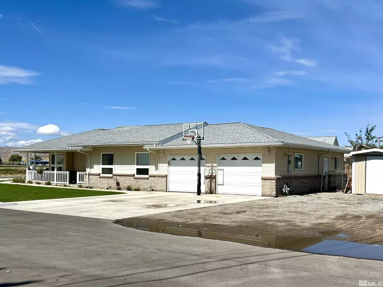 310 Mountain View St, Yerington, Nevada 89447, 3 Bedrooms Bedrooms, ,2 BathroomsBathrooms,Residential,For Sale,Mountain View St,240012501