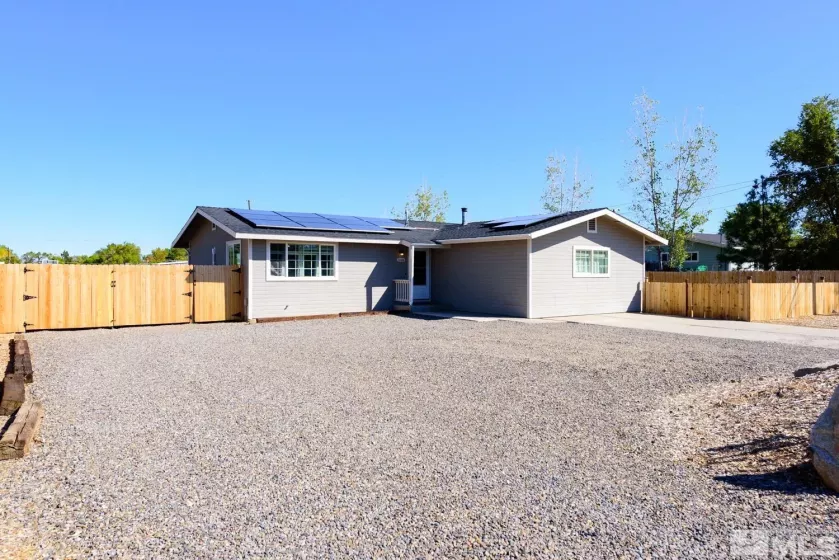 1486 Muir Dr, Gardnerville, Nevada 89460, 3 Bedrooms Bedrooms, ,2 BathroomsBathrooms,Residential,For Sale,Muir Dr,240012502