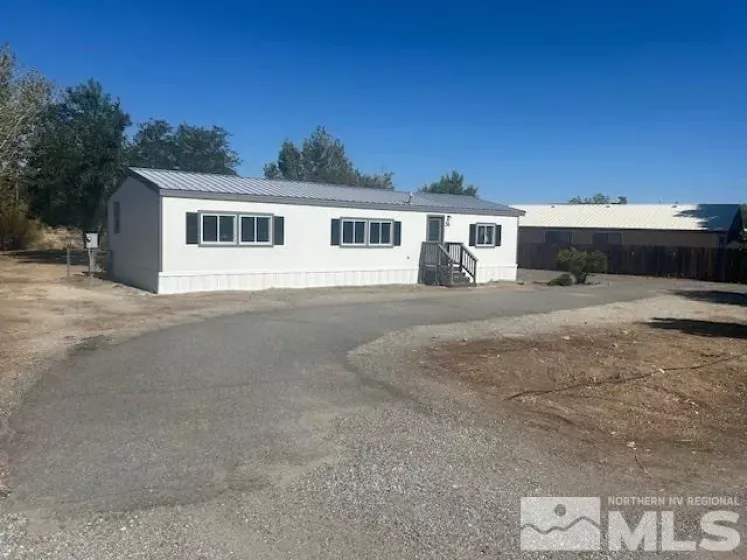 34 Bluestone Ave, Yerington, Nevada 89447, 3 Bedrooms Bedrooms, ,2 BathroomsBathrooms,Residential,For Sale,Bluestone Ave,240012515