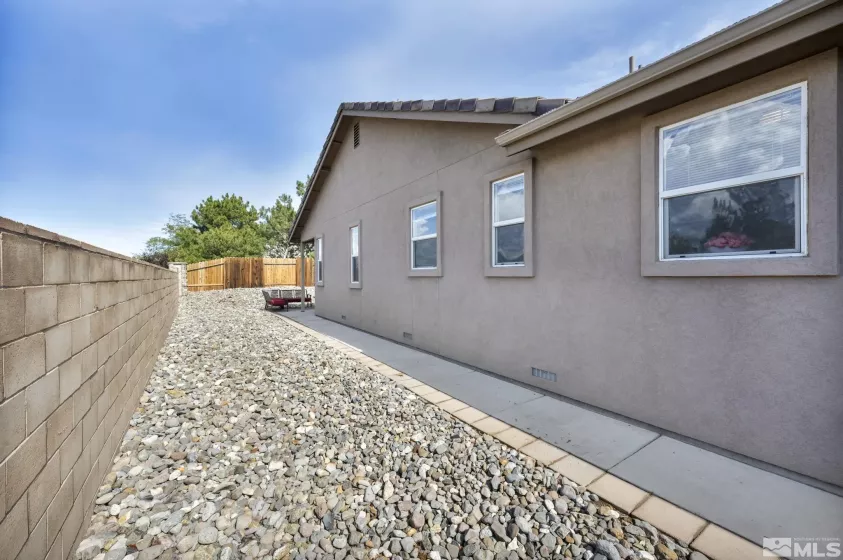 284 Cruden Bay Drive, Dayton, Nevada 89403, 2 Bedrooms Bedrooms, ,2 BathroomsBathrooms,Residential,For Sale,Cruden Bay Drive,240012255