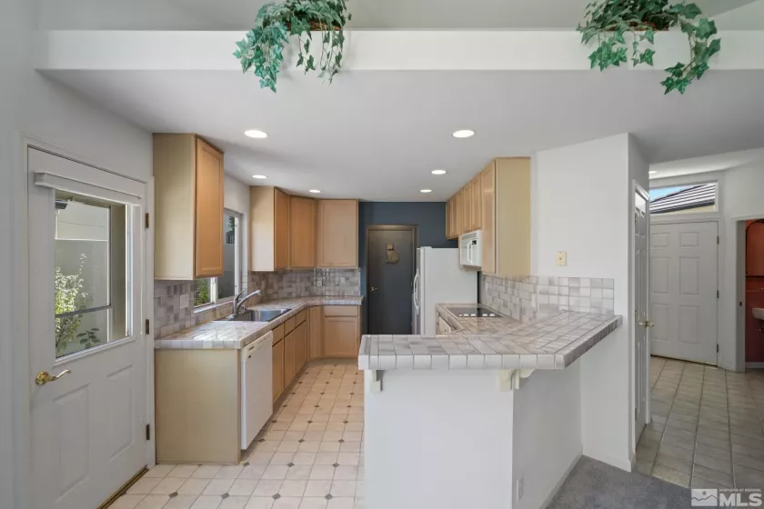 3615 Skyline Blvd, Reno, Nevada 89509, 2 Bedrooms Bedrooms, ,2 BathroomsBathrooms,Residential,For Sale,Skyline Blvd,240012542