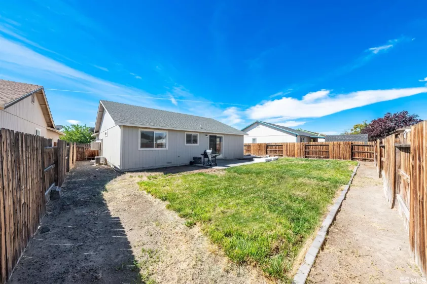 604 Annie Way, Fernley, Nevada 89408, 3 Bedrooms Bedrooms, ,2 BathroomsBathrooms,Residential,For Sale,Annie Way,240012279