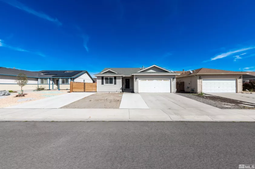 604 Annie Way, Fernley, Nevada 89408, 3 Bedrooms Bedrooms, ,2 BathroomsBathrooms,Residential,For Sale,Annie Way,240012279