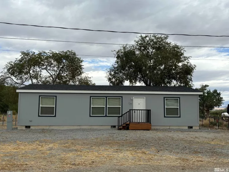 727 River, Yerington, Nevada 89447, 3 Bedrooms Bedrooms, ,2 BathroomsBathrooms,Residential,For Sale,River,240012286