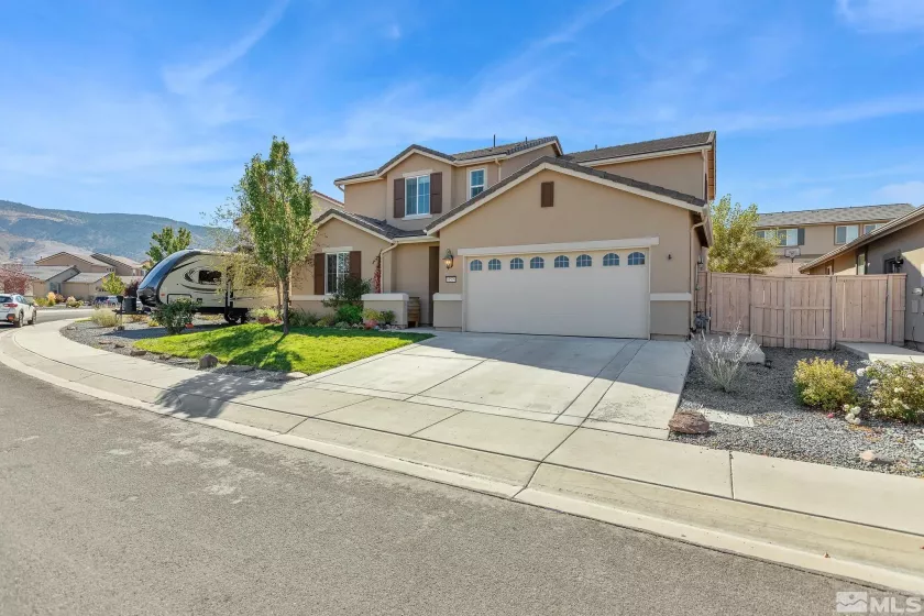 10579 Foxberry Park, Reno, Nevada 89521, 5 Bedrooms Bedrooms, ,3 BathroomsBathrooms,Residential,For Sale,Foxberry Park,240012604