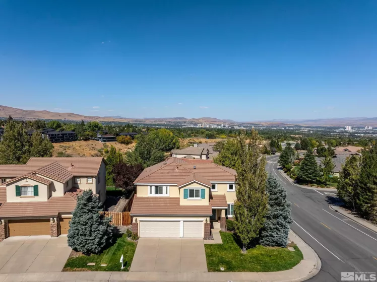 2801 Sage Ridge, Reno, Nevada 89509, 3 Bedrooms Bedrooms, ,2 BathroomsBathrooms,Residential,For Sale,Sage Ridge,240012390