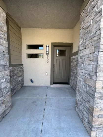 455 Dublin St, Carson City, Nevada 89701, 3 Bedrooms Bedrooms, ,2 BathroomsBathrooms,Residential,For Sale,Dublin St,240012611