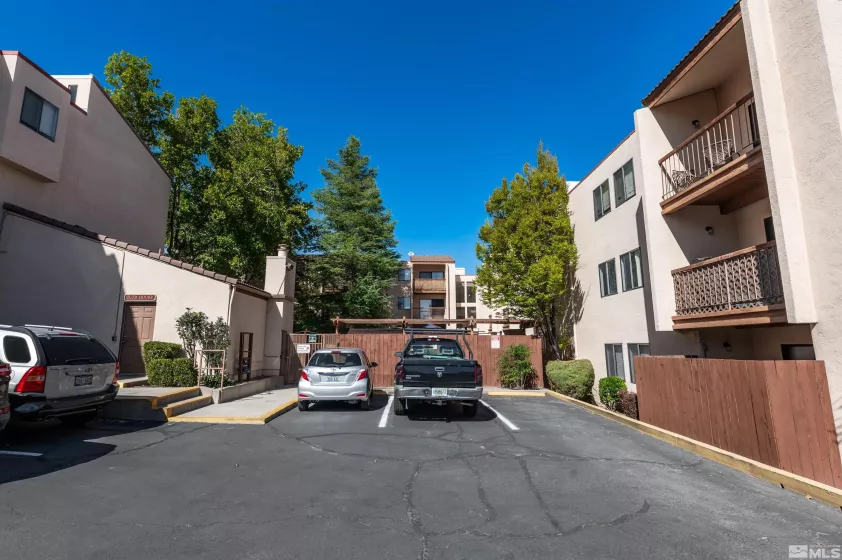 2750 Plumas Street #213, Reno, Nevada 89509, 1 Bedroom Bedrooms, ,1 BathroomBathrooms,Residential,For Sale,Plumas Street #213,240012665